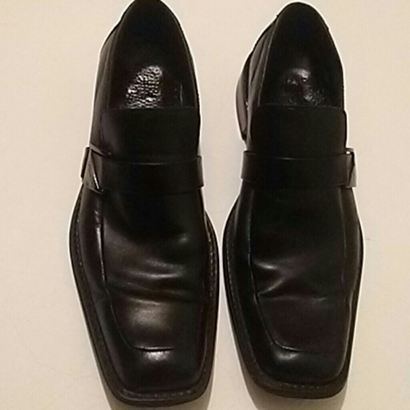 Kenneth Cole Other - KENNETH COLE SHOES